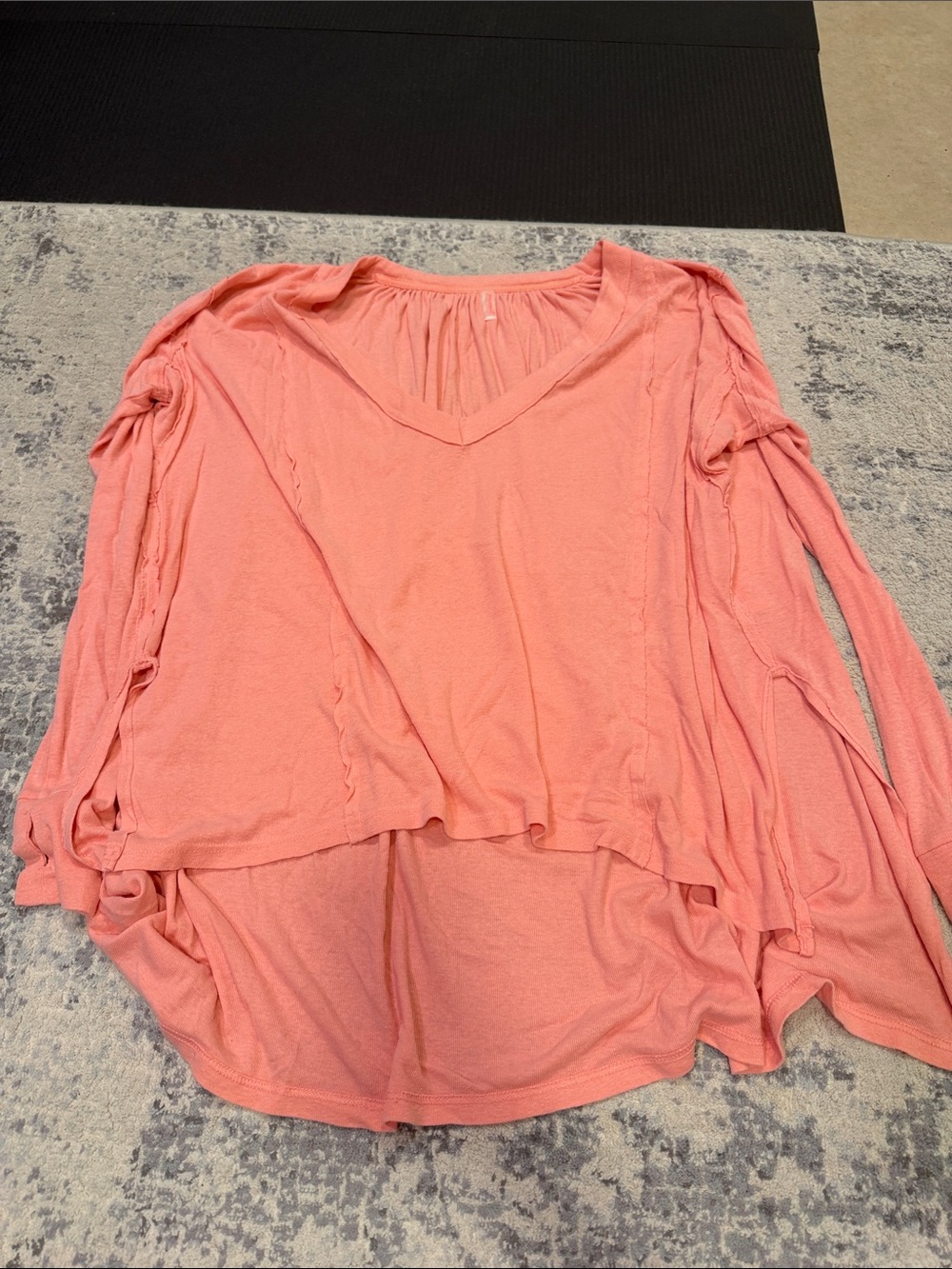 Women's free People V-Neck Long Sleeve Top - Coral Pink
